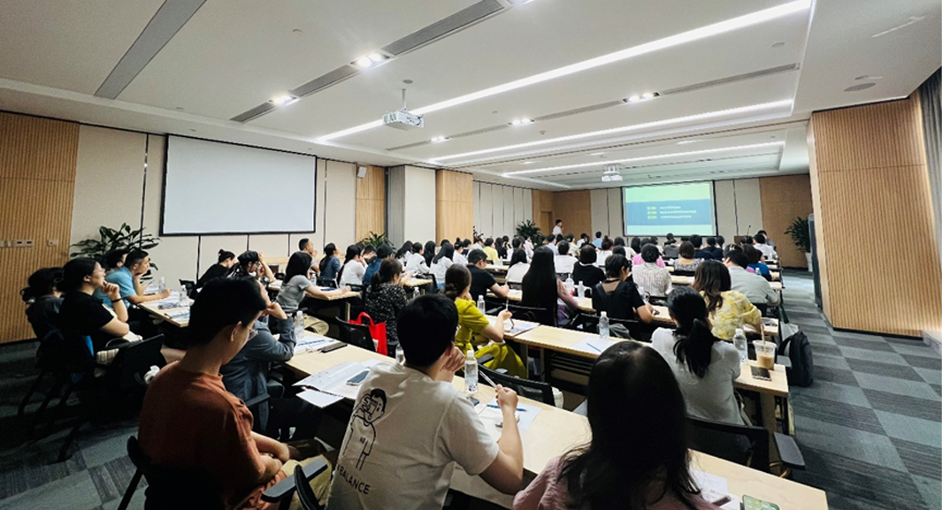 304am永利集团官网集团四川公司举办主题沙龙，探讨劳动纠纷处理及纳税信用管理